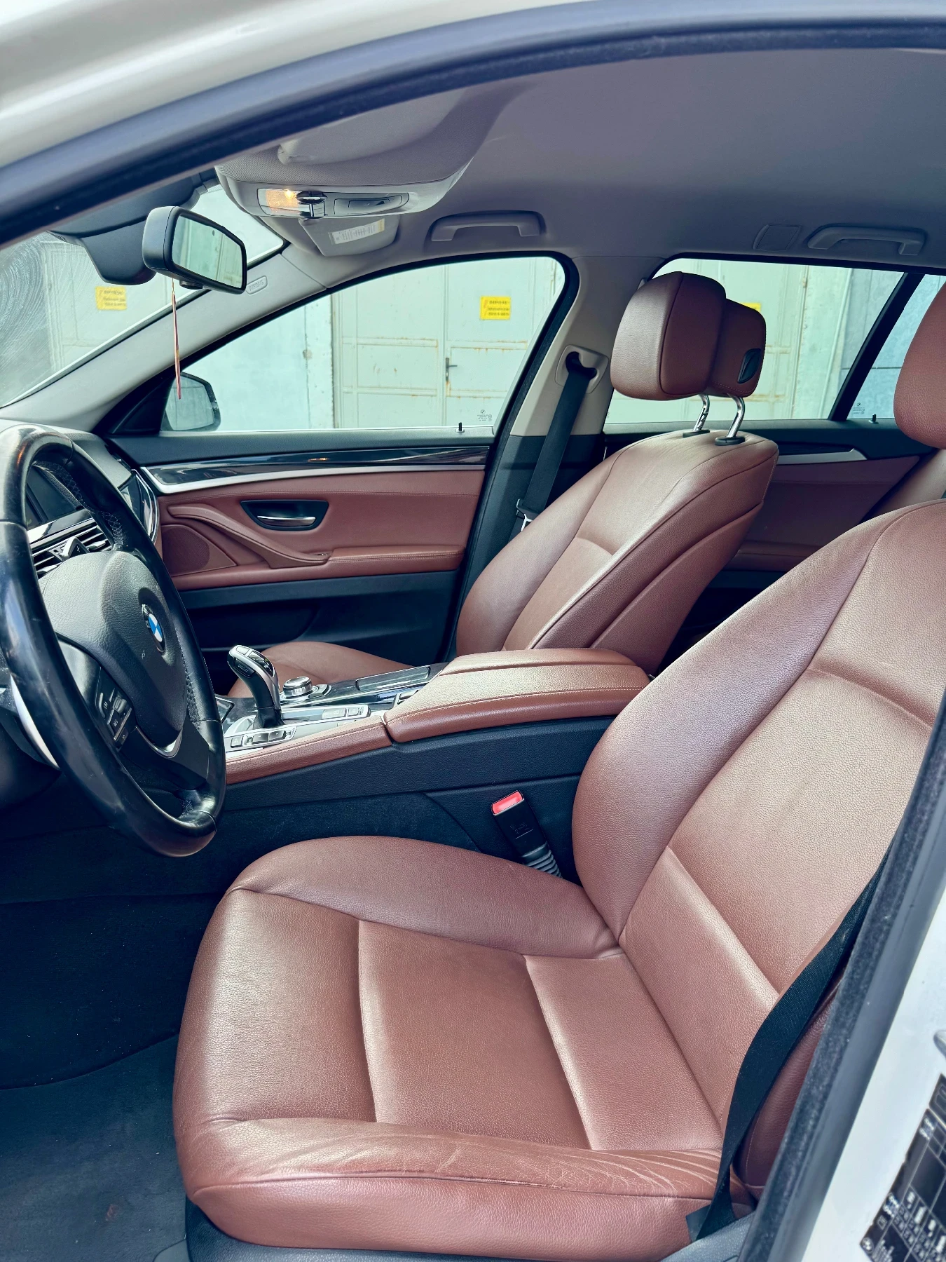 BMW 520 520 d , снимка 9 - Автомобили и джипове - 54610345