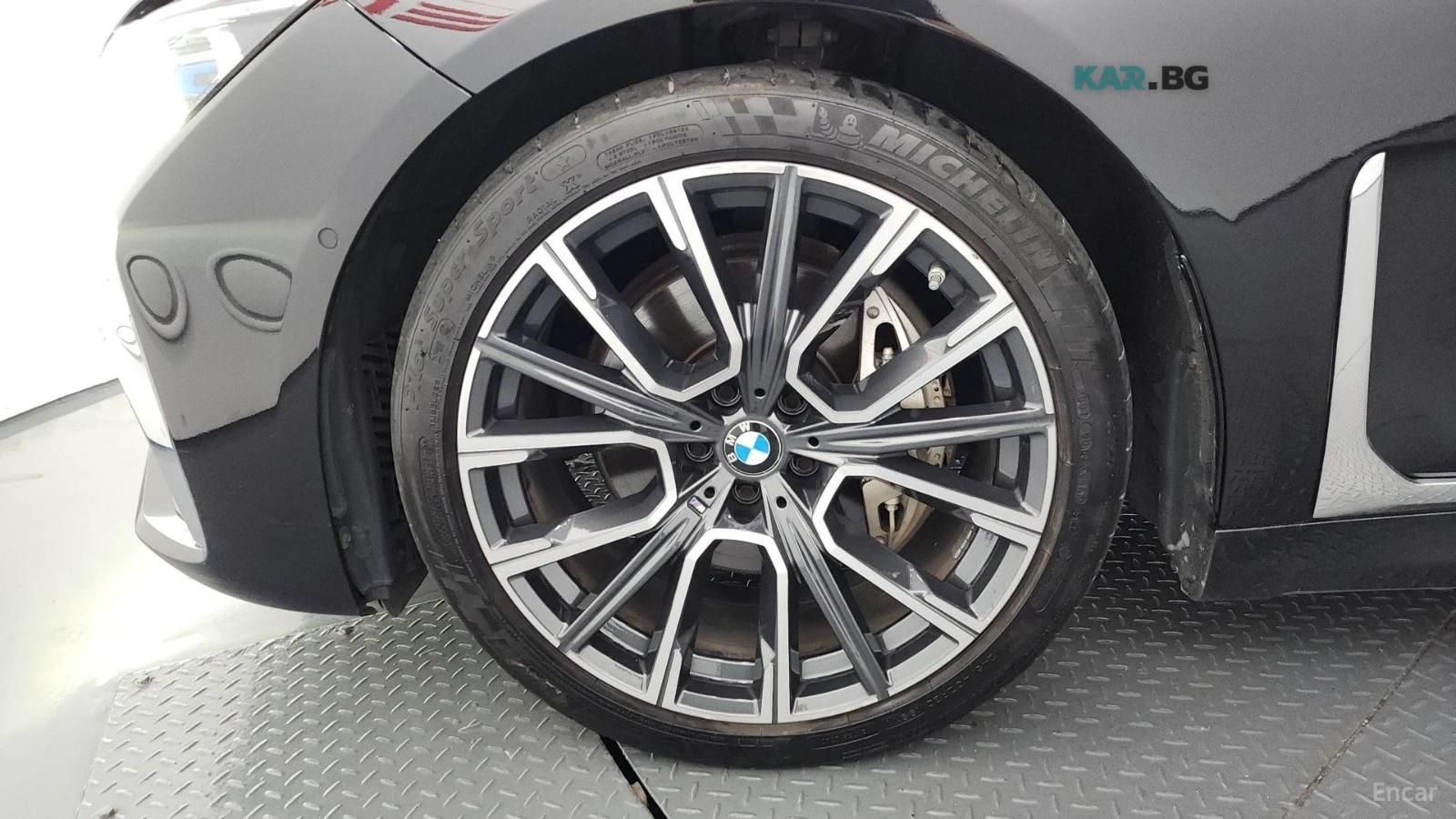 BMW 730 * xDrive* M-SPORT* ПОДГРЕВ* ОБДУХВАНЕ* 360* ПАНОРА, снимка 5 - Автомобили и джипове - 55299853