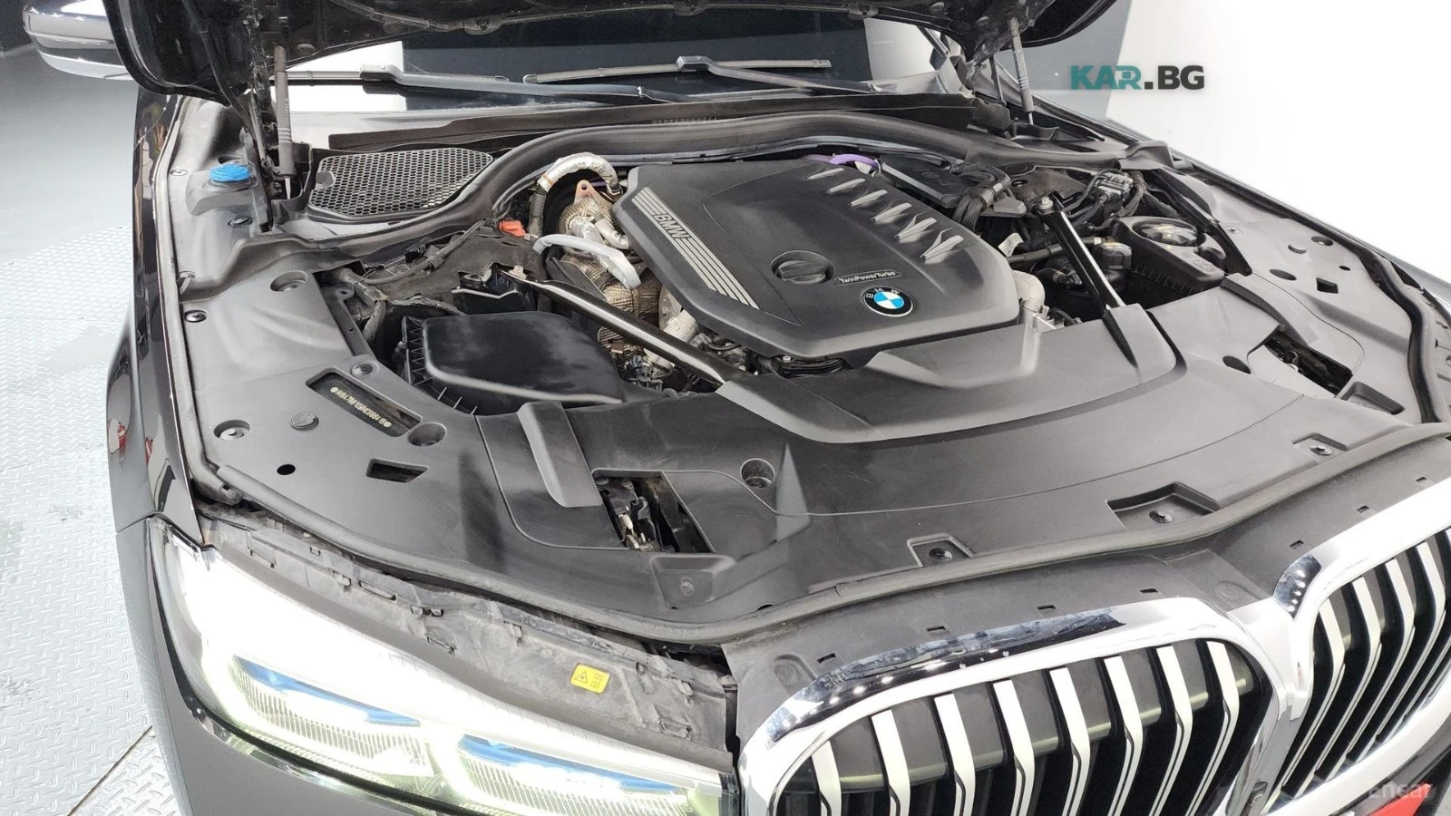 BMW 730 * xDrive* M-SPORT* ПОДГРЕВ* ОБДУХВАНЕ* 360* ПАНОРА, снимка 6 - Автомобили и джипове - 55299853