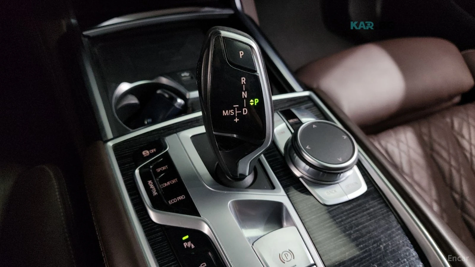 BMW 730 * xDrive* M-SPORT* ПОДГРЕВ* ОБДУХВАНЕ* 360* ПАНОРА, снимка 9 - Автомобили и джипове - 55299853