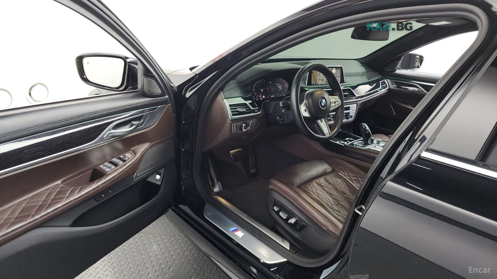 BMW 730 * xDrive* M-SPORT* ПОДГРЕВ* ОБДУХВАНЕ* 360* ПАНОРА, снимка 10 - Автомобили и джипове - 55299853