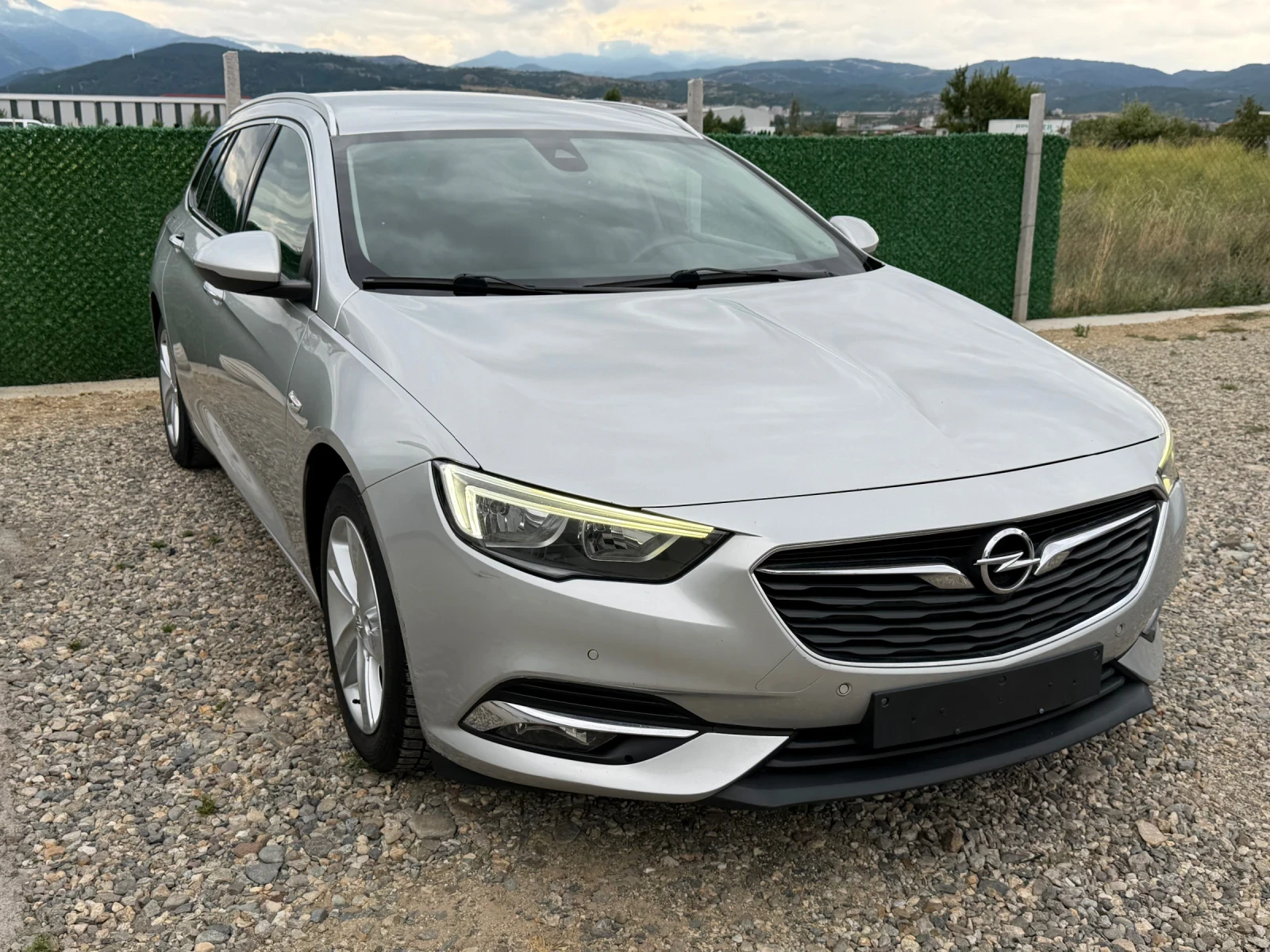 Opel Insignia Automat , снимка 3 - Автомобили и джипове - 55408480