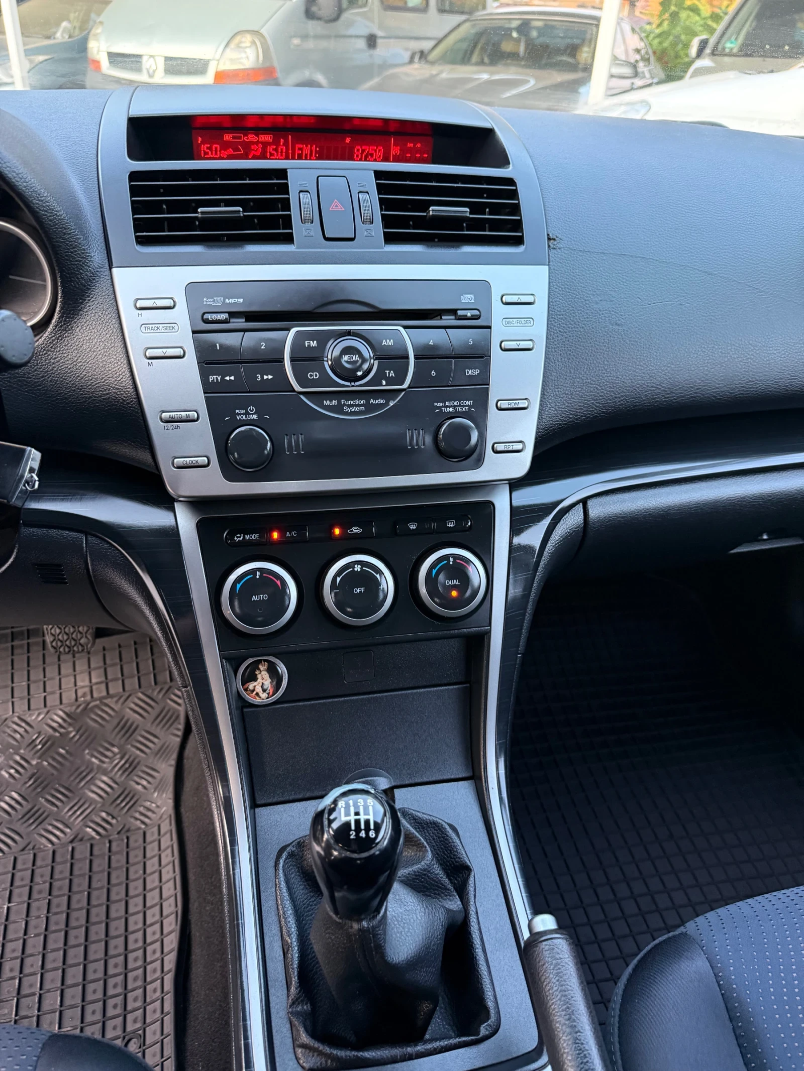 Mazda 6 2.0 DIESEL 3 КЛЮЧА ЛИЗИНГ, снимка 10 - Автомобили и джипове - 55461149