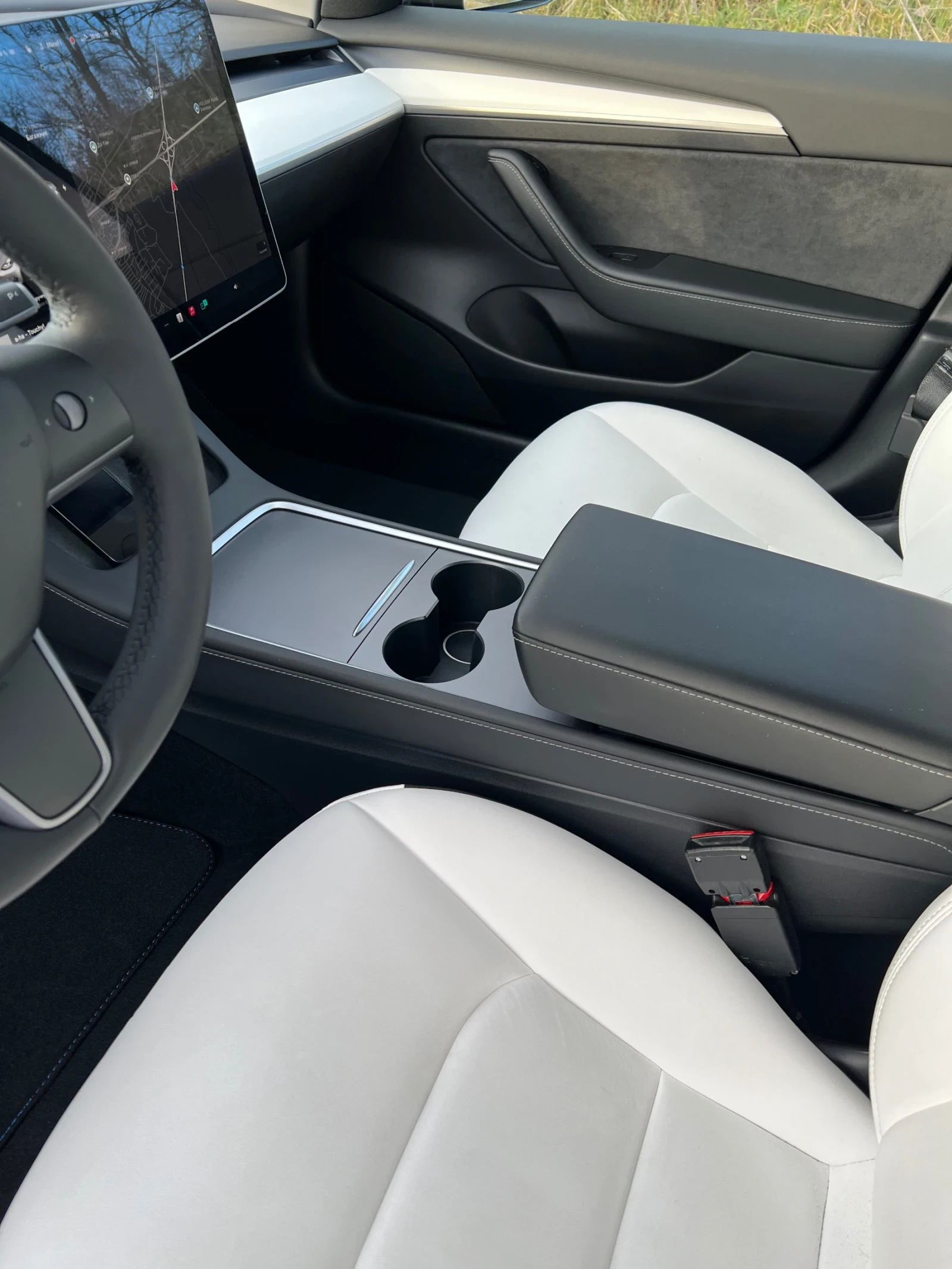 Tesla Model 3 Performance, снимка 8 - Автомобили и джипове - 55604209