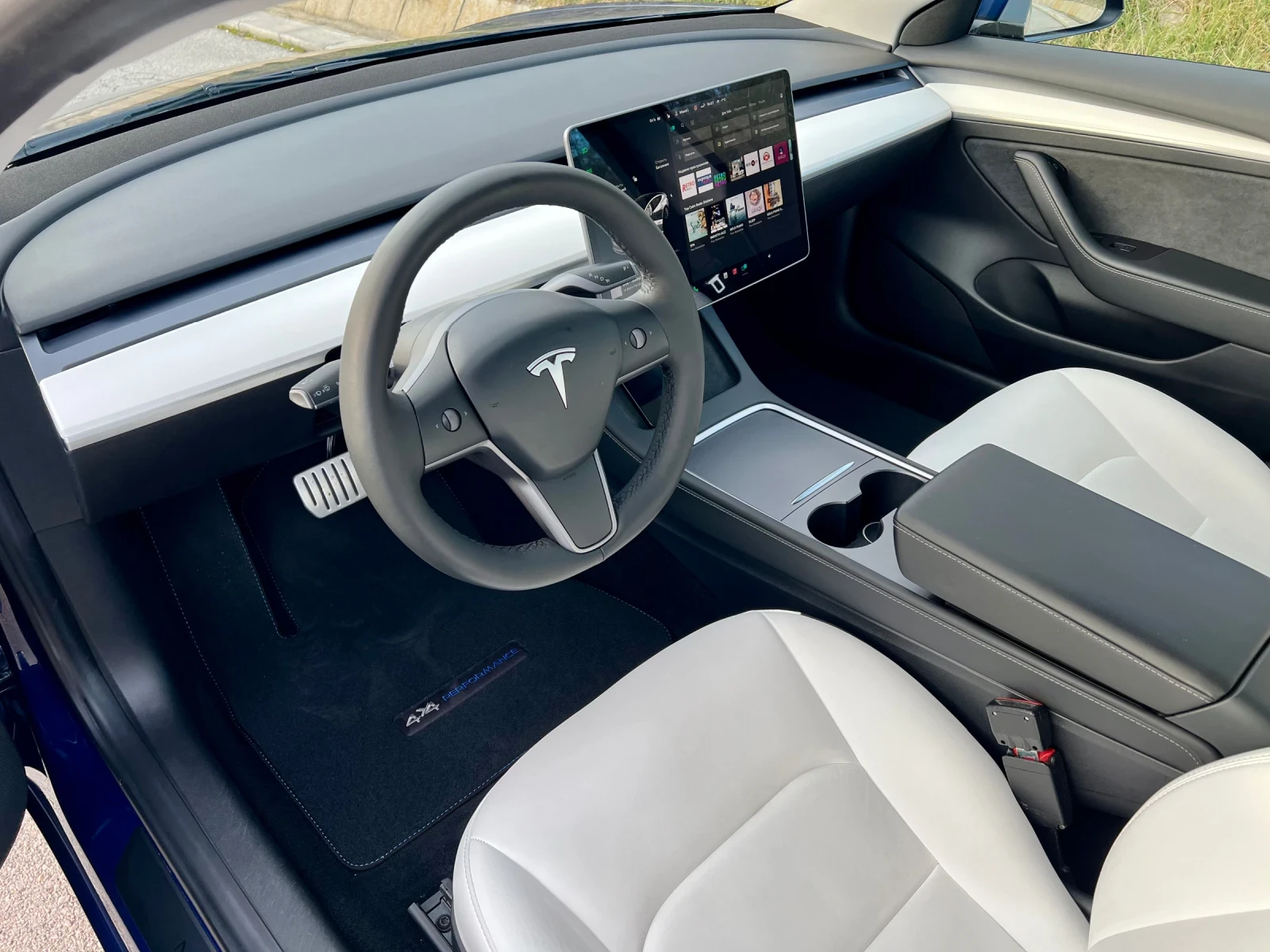 Tesla Model 3 Performance, снимка 7 - Автомобили и джипове - 55604209