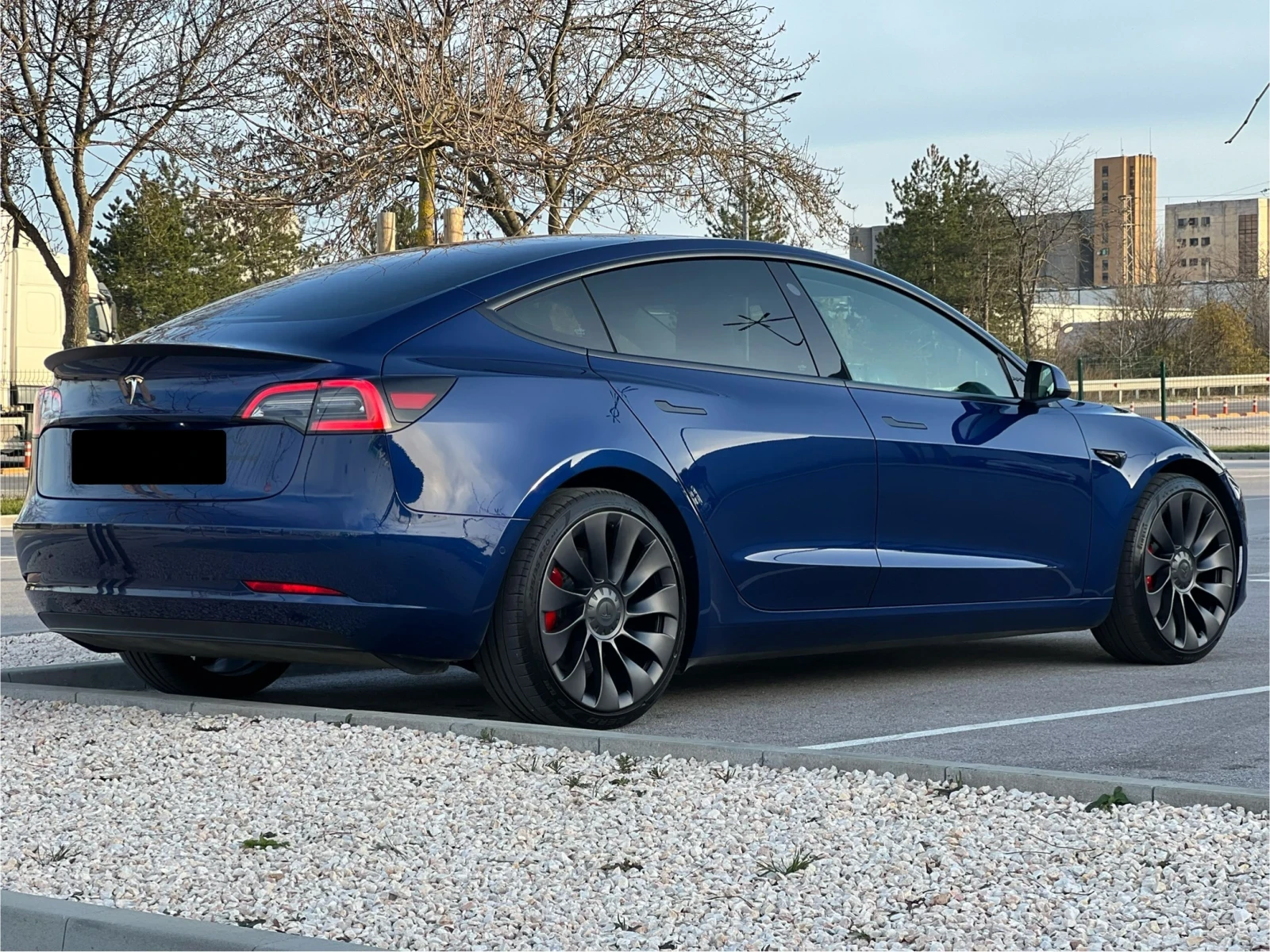 Tesla Model 3 Performance, снимка 13 - Автомобили и джипове - 55604209