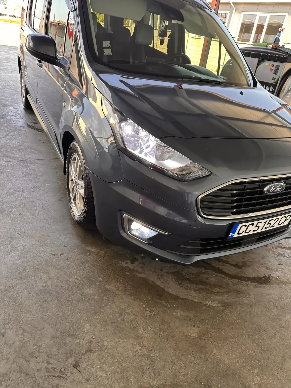 Ford Tourneo Connect, снимка 2 - Автомобили и джипове - 56322999