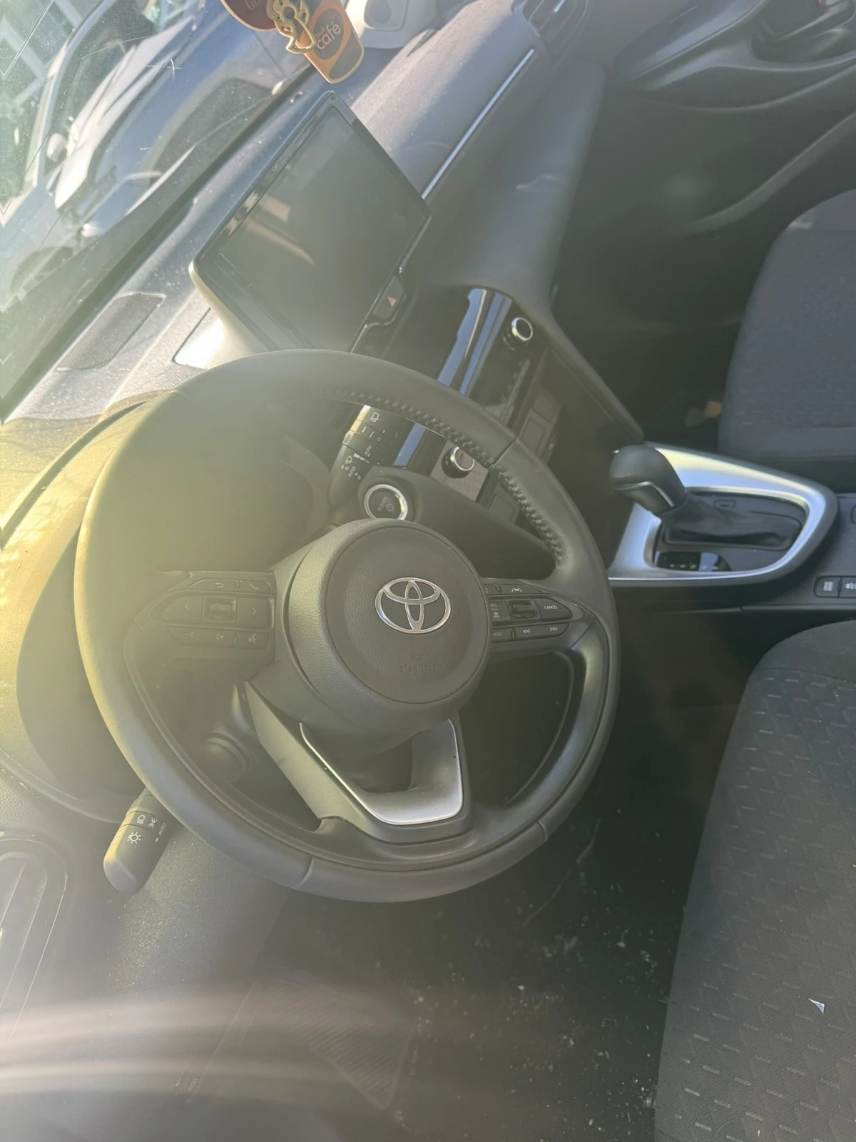 Toyota Yaris Cross 1.5HYBRID | Mobile.bg � ����������� 8