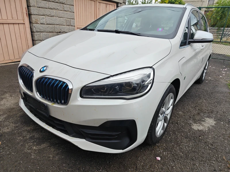 BMW 225 XE 4х4 Автоматик Фейслифт , снимка 4 - Автомобили и джипове - 47183052