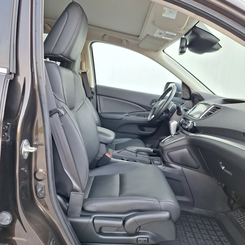 Honda Cr-v 2.0i ВСИЧКИ ЕКСТРИ 4х4 ПЪЛНА СЕРВИЗНА ИСТОРИЯ, снимка 10 - Автомобили и джипове - 51197015