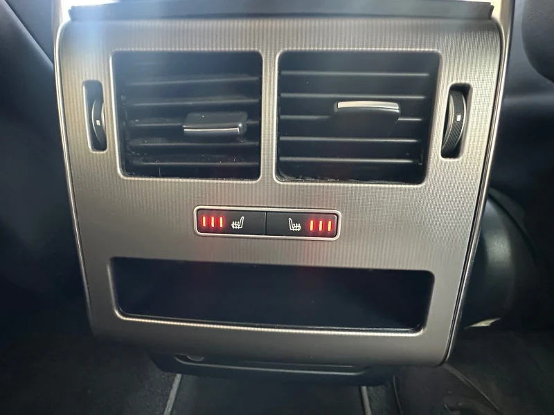 Land Rover Range Rover Sport 3.0HSE* 4x4* 6+ 1Mеста* 1-СОБСТВ-МОТО-PFOHE* FULL, снимка 10 - Автомобили и джипове - 52238707