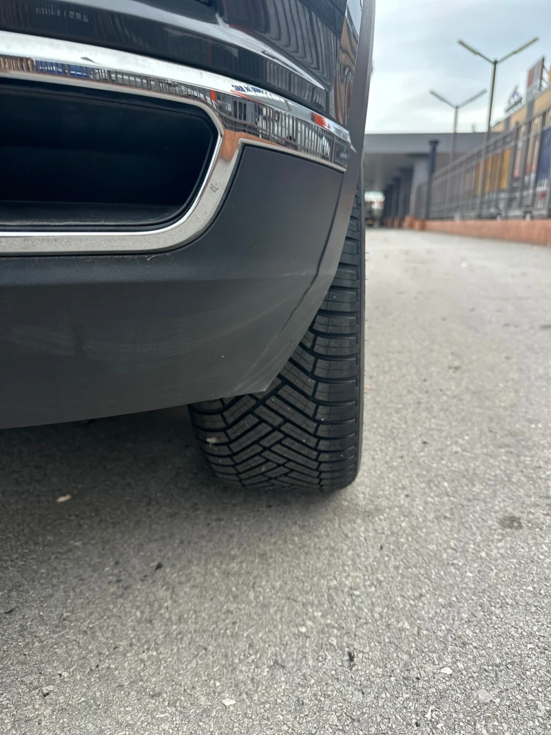 VW T-Roc, снимка 14 - Автомобили и джипове - 52456603