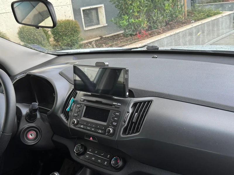 Kia Sportage 1, 7crdi, снимка 5 - Автомобили и джипове - 52503724