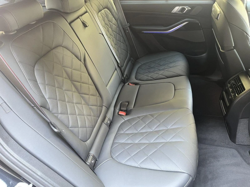 BMW X5 M60i/xDrive/SHADOW/PANO/HEAD UP/H&K/360/, снимка 14 - Автомобили и джипове - 52520333