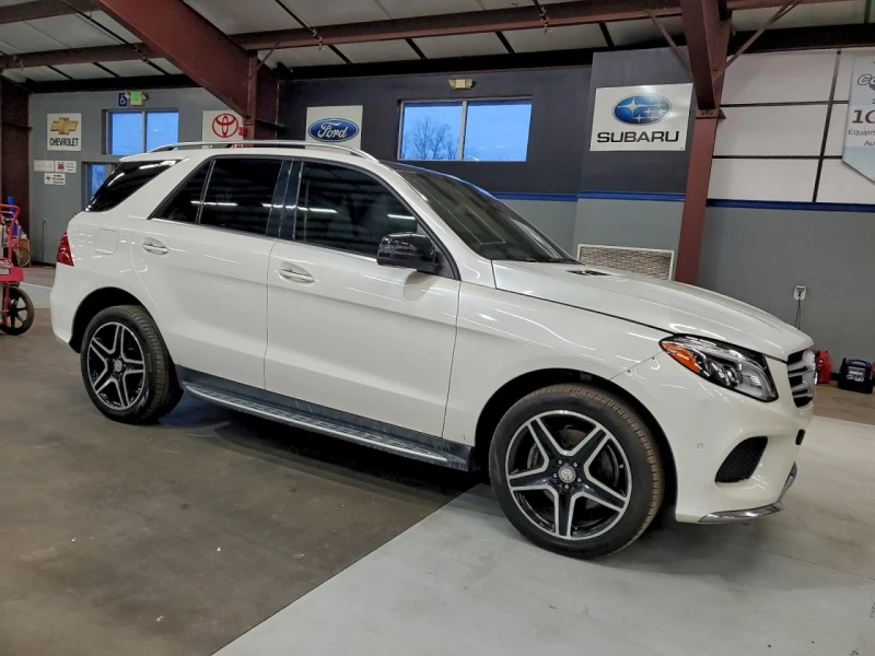 Mercedes-Benz GLE 400 4MATIC V6 BITURBO AMG LINE ОБДУХВАНЕ ПОДГРЕВ PANO, снимка 4 - Автомобили и джипове - 53062448
