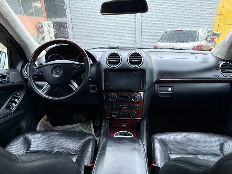 Mercedes-Benz GL 500 7-МЕСТА ПЕРФЕКТЕН, снимка 7 - Автомобили и джипове - 53238109