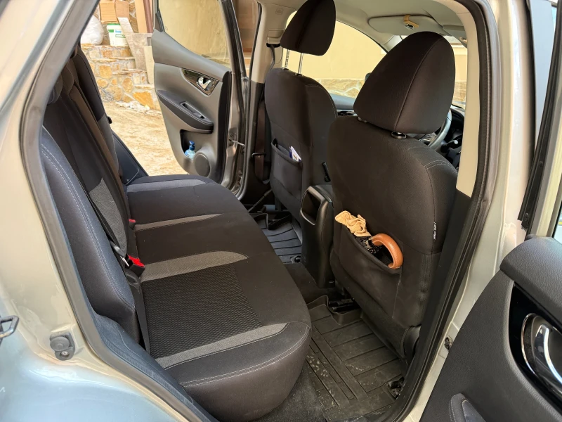 Nissan Qashqai, снимка 4 - Автомобили и джипове - 53458113