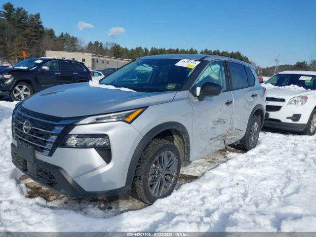 Nissan Rogue S INTELLIGENT AWD - изображение 2