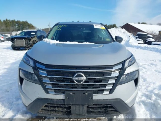 Nissan Rogue S INTELLIGENT AWD - изображение 10