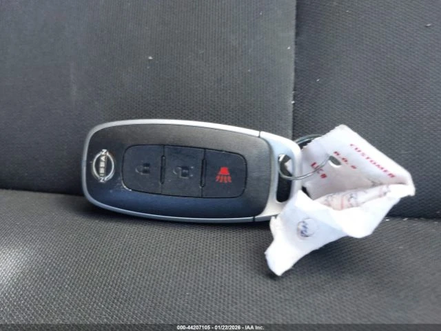 Nissan Rogue S INTELLIGENT AWD - изображение 9