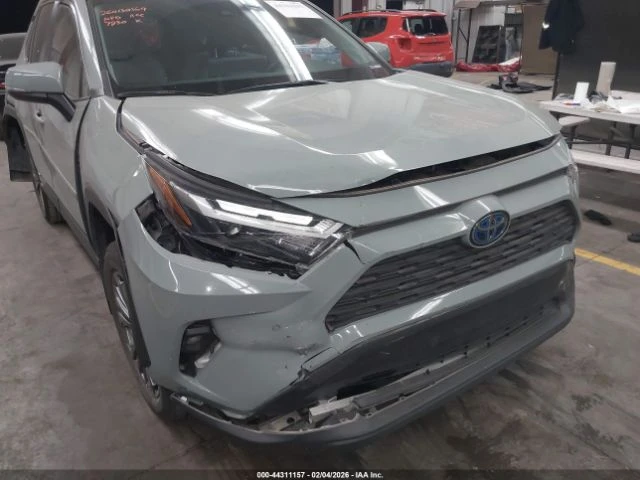 Toyota Rav4 Hybrid XLE Premium - изображение 5