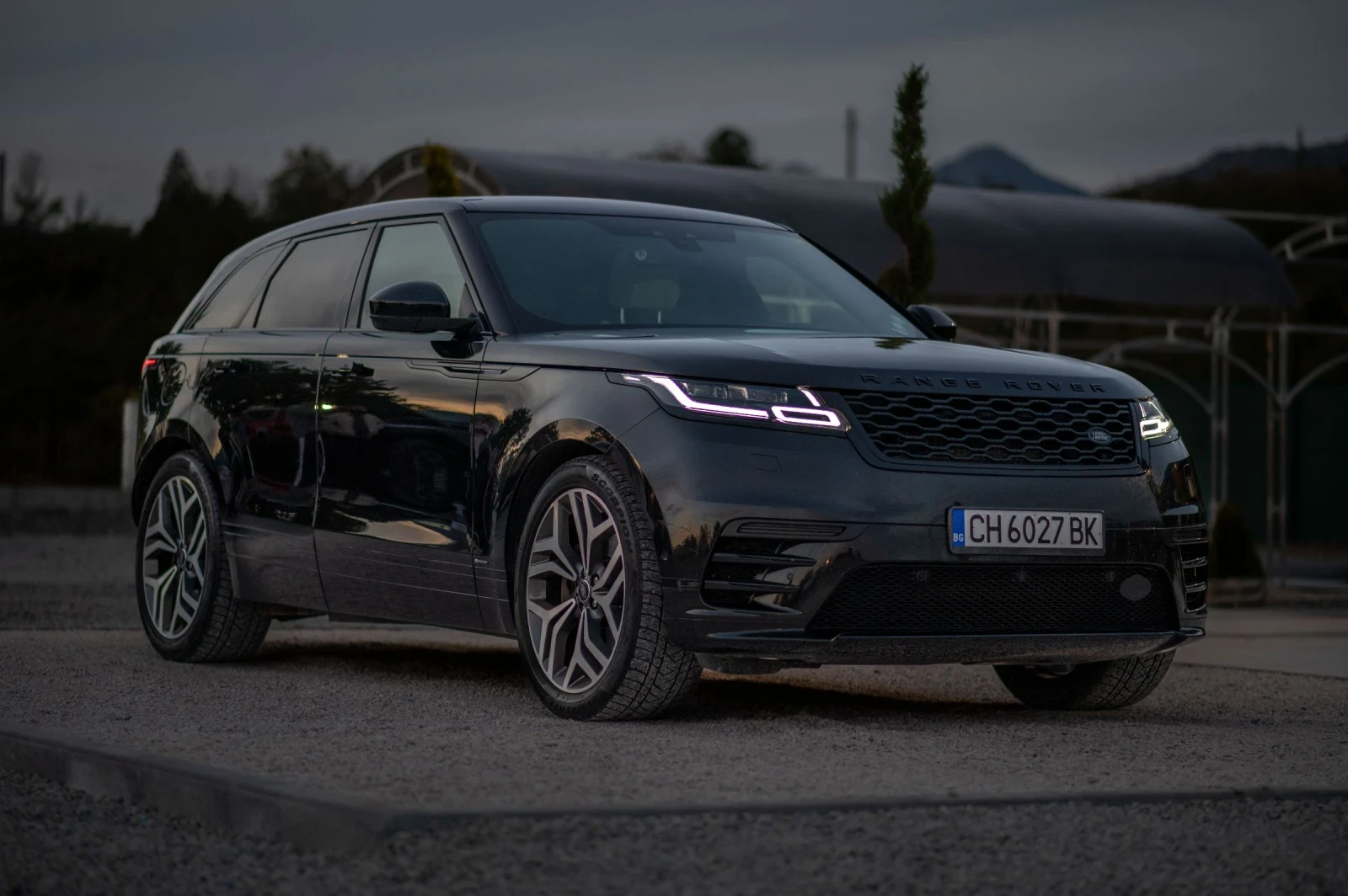 Land Rover Range Rover Velar 3.0 D R-Dynamic - [1] 