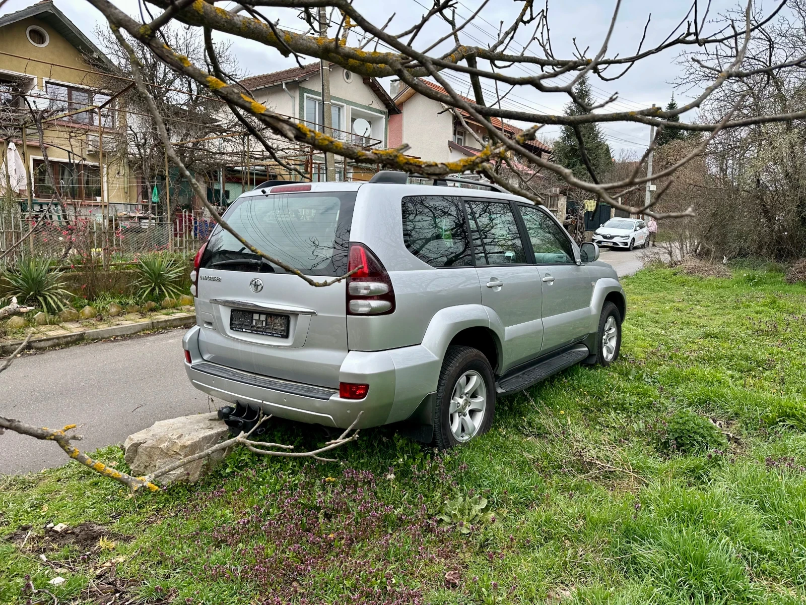 Toyota Land cruiser 120 Prado, снимка 5 - Автомобили и джипове - 51464950