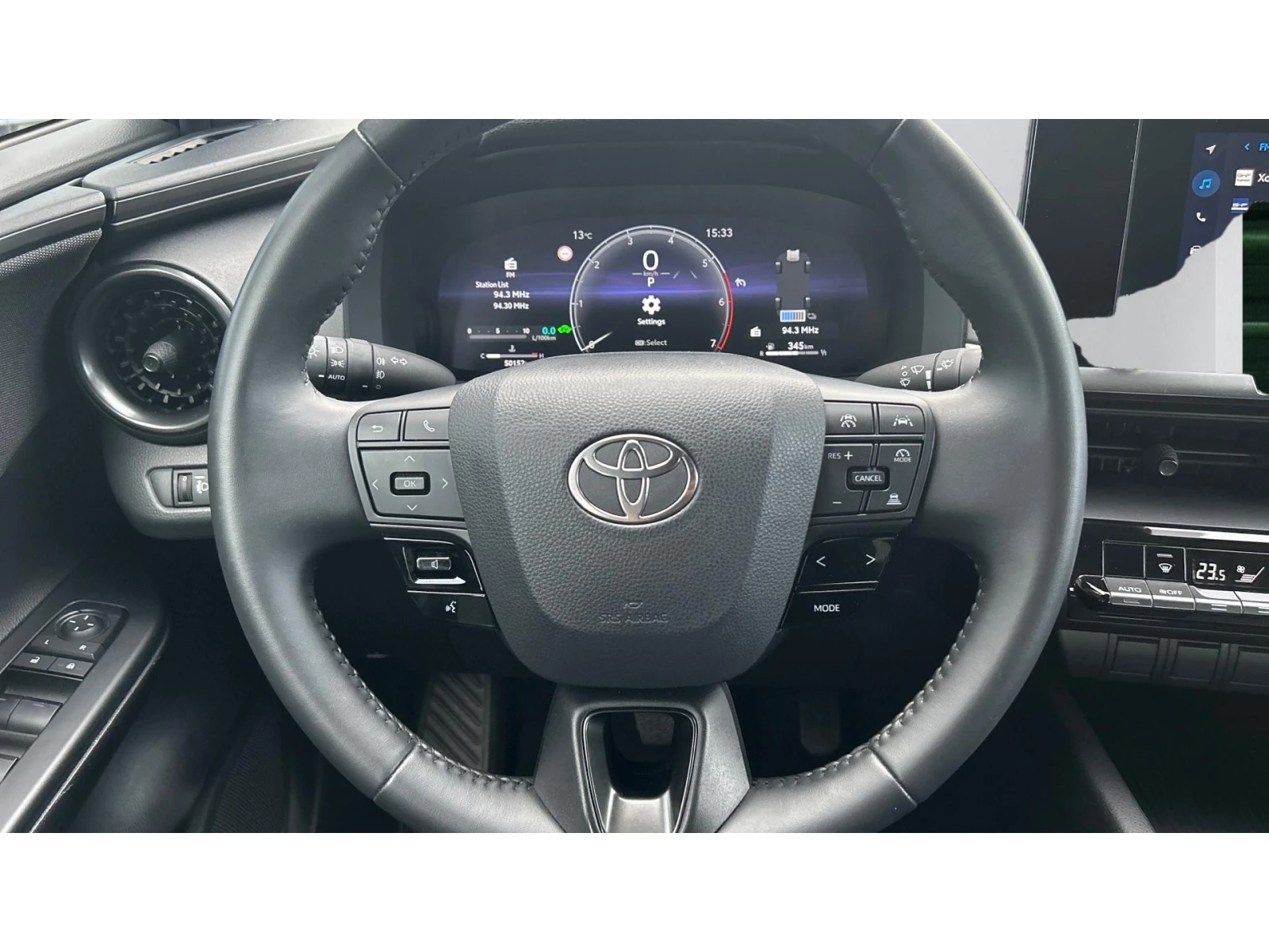 Toyota C-HR    550 . | Mobile.bg   13