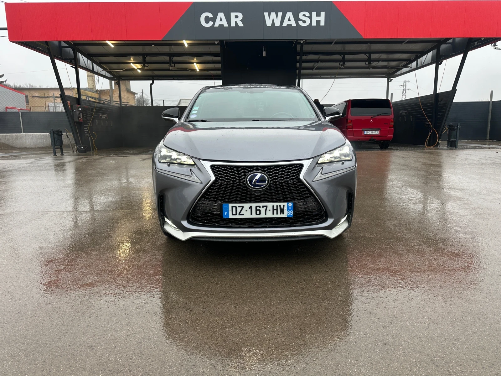 Lexus NX 300h 2.5-Hybrid-4X4-F-Sport-Distronic-1Г-ГАРАНЦИЯ - изображение 8