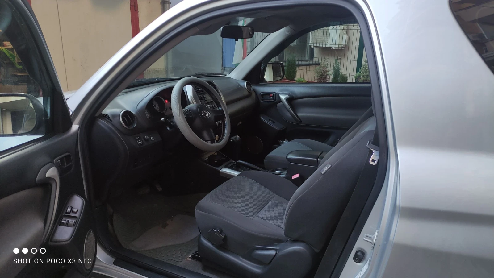 Toyota Rav4 Фейслифта, Авомат - изображение 7