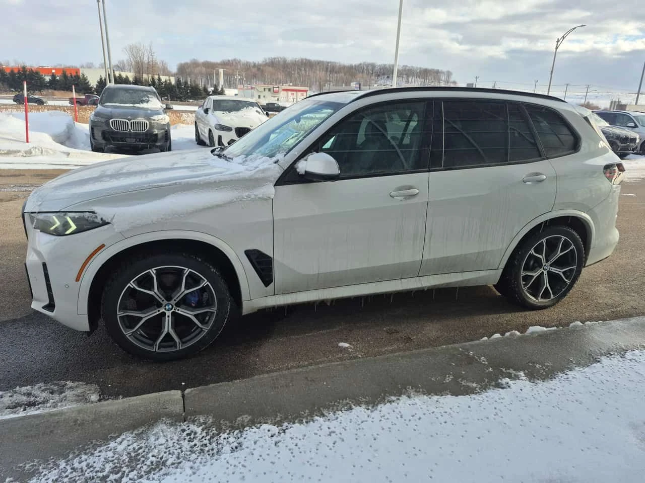 BMW X5 * xDrive40i* DISTRONIC* HARMAN/KARDON* ОБДУХВАНЕ* , снимка 2 - Автомобили и джипове - 53828948