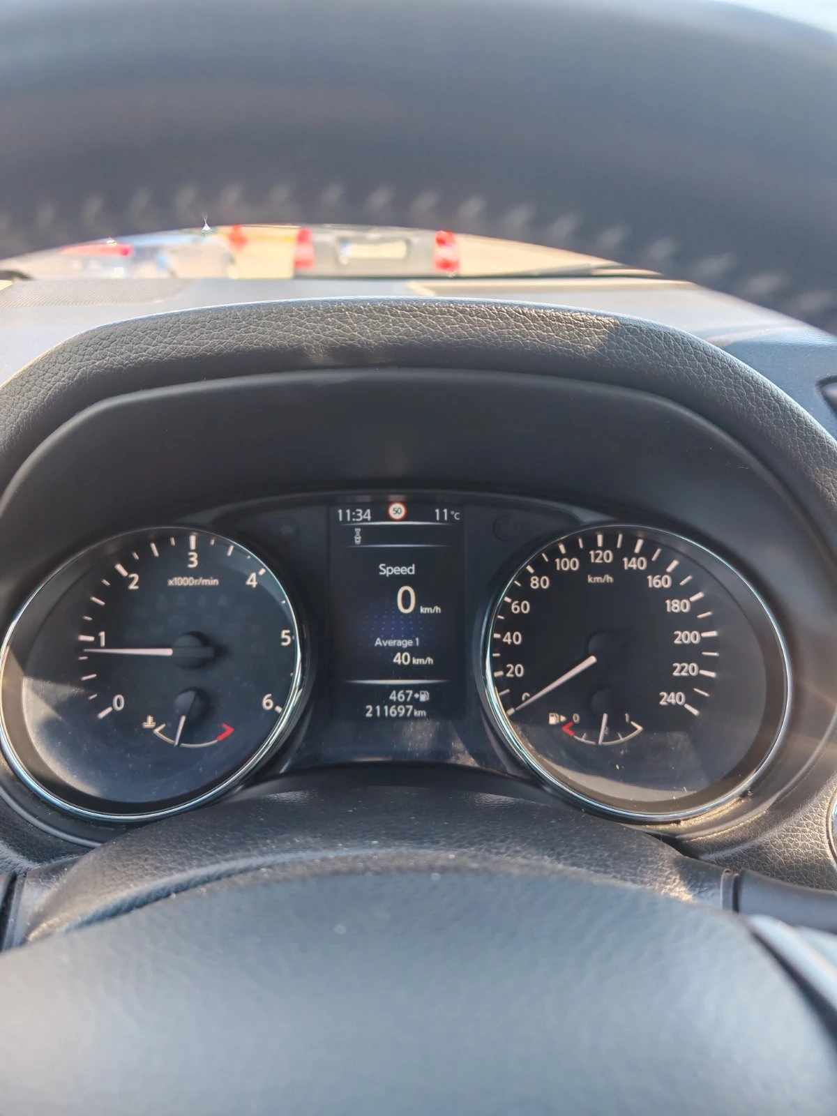 Nissan Qashqai, снимка 8 - Автомобили и джипове - 54138543