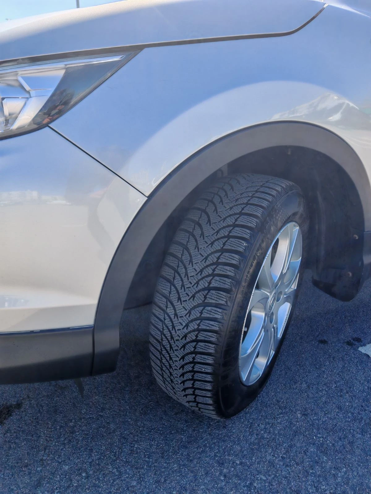 Nissan Qashqai, снимка 7 - Автомобили и джипове - 54138543