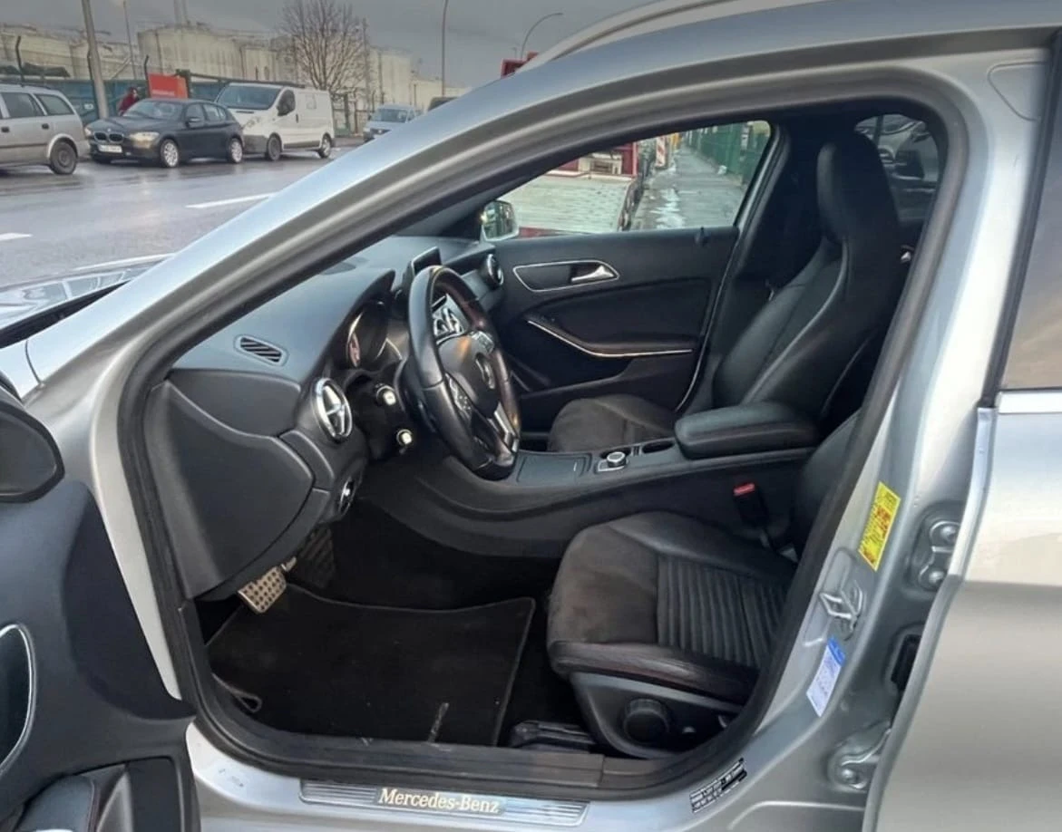 Mercedes-Benz GLA 220 CDI 4Matic, снимка 6 - Автомобили и джипове - 54345709
