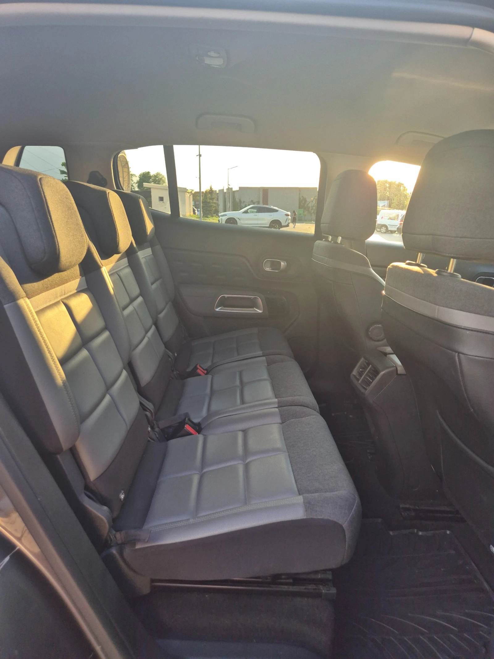 Citroen C5 Aircross * Business Plus* EAT8* Distronic* Keyless Go* Full | Mobile.bg � ����������� 10