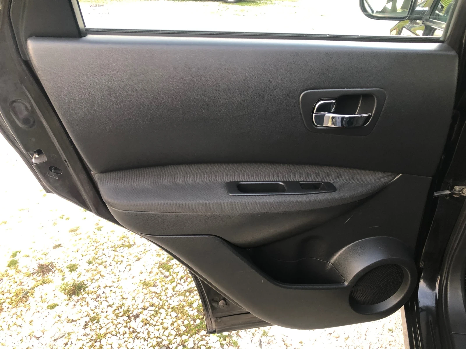 Nissan Qashqai 1.6, снимка 10 - Автомобили и джипове - 54621447