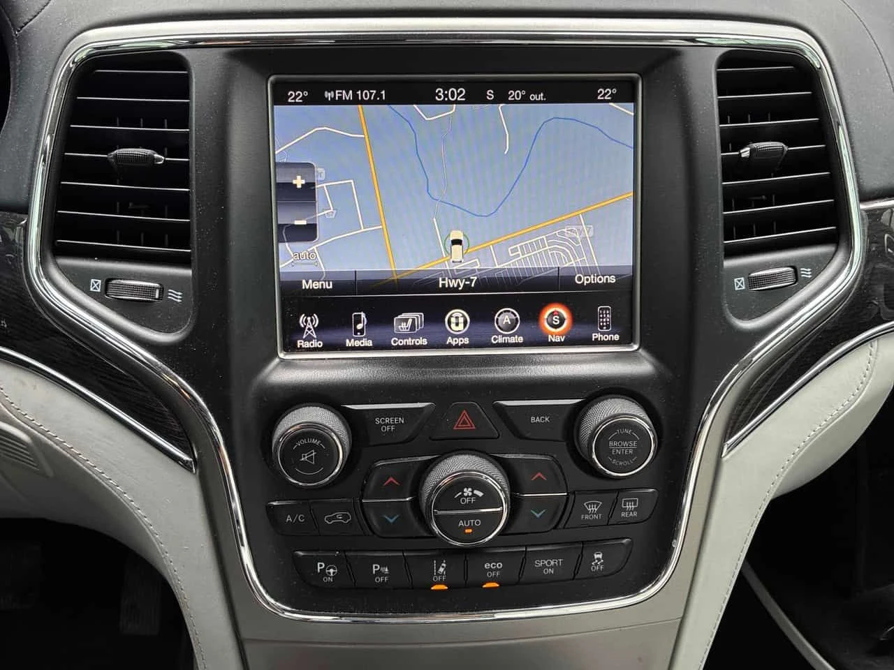 Jeep Grand cherokee SUMMIT * ДИСТРОНИК* ОБДУХВАНЕ* ДВА ЧИФТА ГУМИ/ДЖАН, снимка 9 - Автомобили и джипове - 54680693