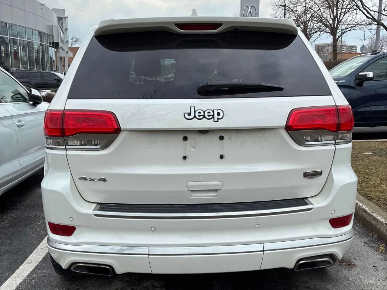 Jeep Grand cherokee SUMMIT * ДИСТРОНИК* ОБДУХВАНЕ* ДВА ЧИФТА ГУМИ/ДЖАН, снимка 5 - Автомобили и джипове - 54680693