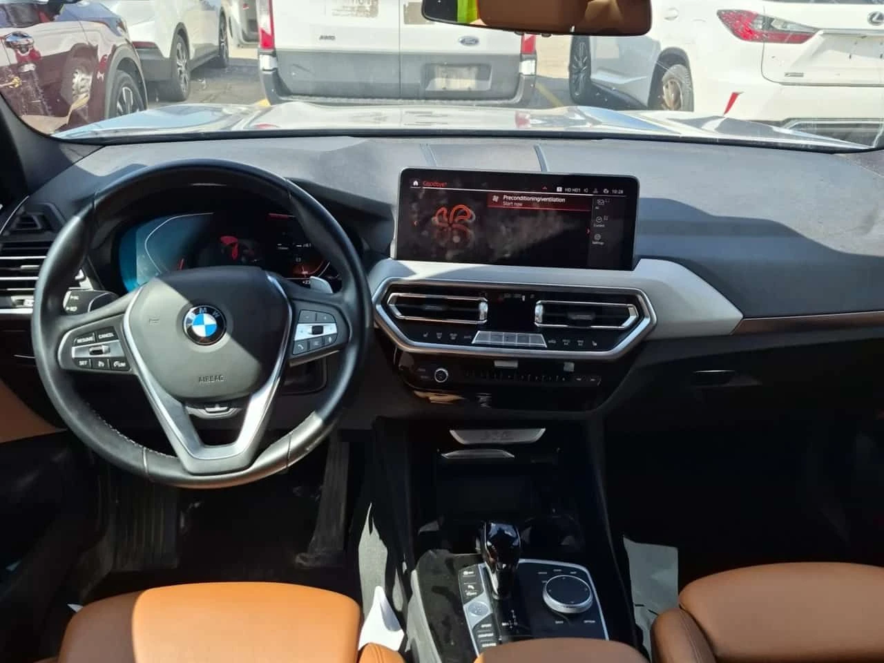 BMW X3 XDRIVE30I| ПОДГРЕВИ| ДВА КЛЮЧА| ПАНОРАМА| CARFAX, снимка 10 - Автомобили и джипове - 54840345