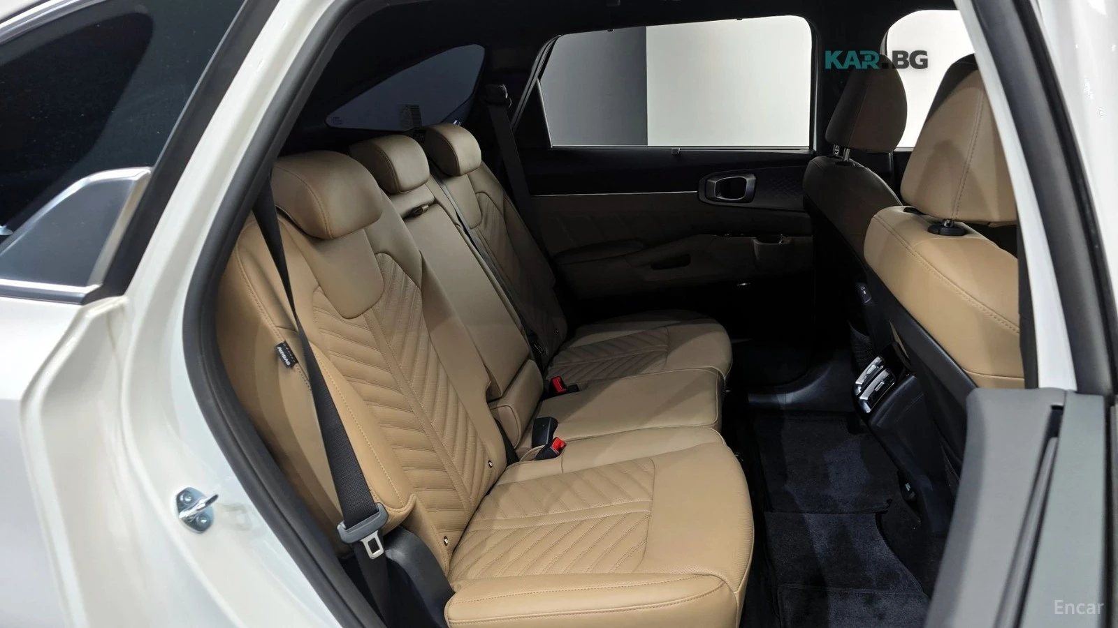 Kia Sorento 4TH GENERATION 2.5T SIGNATURE/360/DISTRONIC, снимка 16 - Автомобили и джипове - 54870448