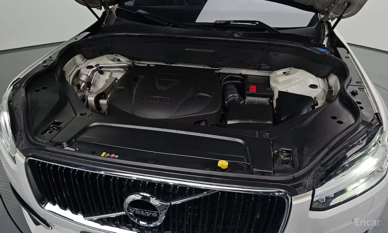 Volvo Xc90 D5 Momentum | АВТОФИНАНСИРАНЕ , снимка 6 - Автомобили и джипове - 55792254