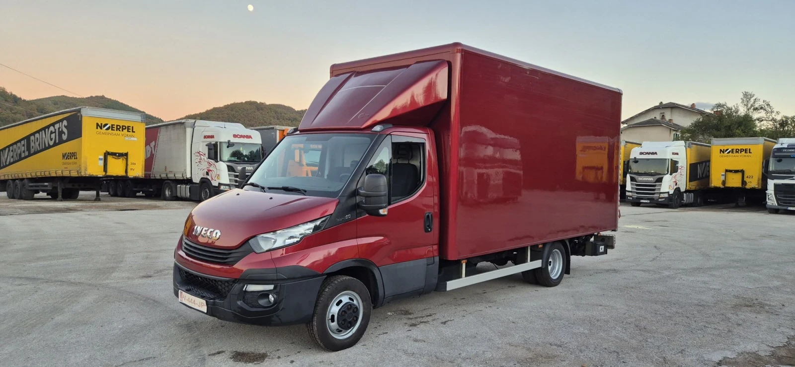 Iveco Daily 35C16, 4.65 фургон, 1 тон борд