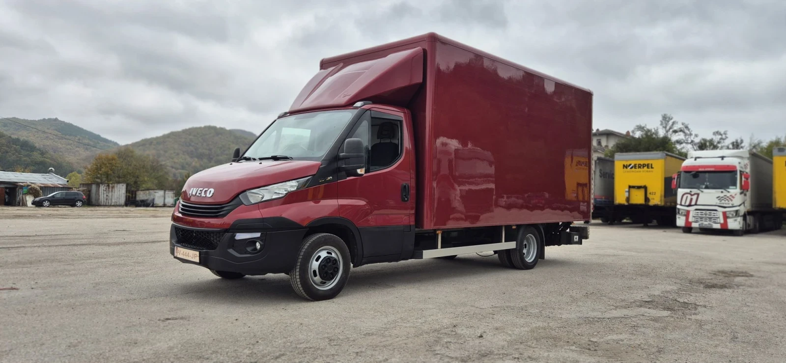 Iveco Daily 35C16, 4.65м. фургон, 1 тон борд