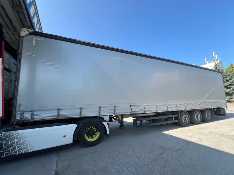 Renault T RACING 01 КОМПОЗИЦИЯ, снимка 2 - Камиони - 52285775