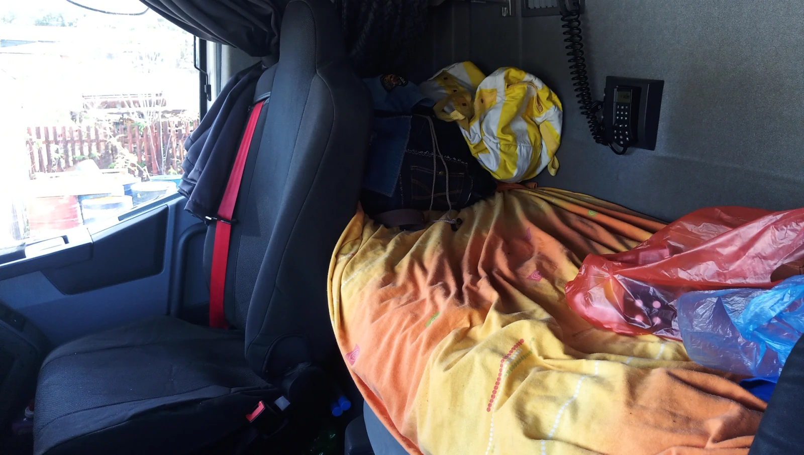 Renault T + Koegel | Mobile.bg   12