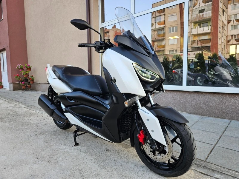 Yamaha X-max 300ie, Led, ABS-TCS, White Max!, снимка 1 - Мотоциклети и мототехника - 46605950