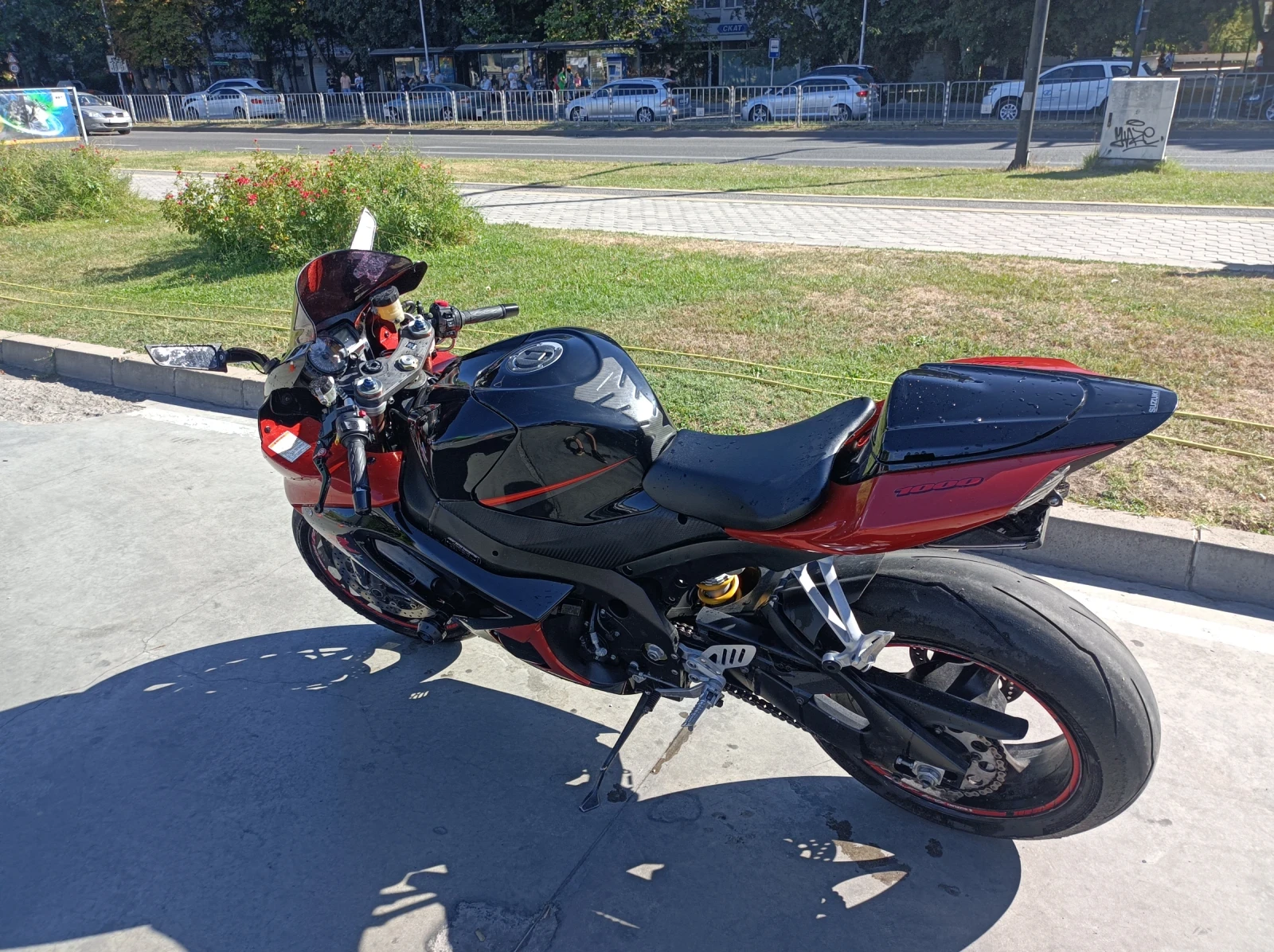 Suzuki Gsxr 1000 K8 - изображение 9