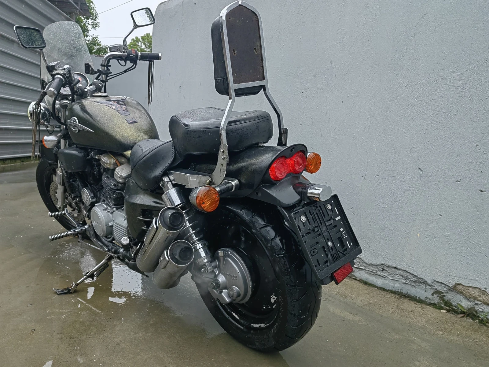 Honda Magna VF750 Super Magma - изображение 3