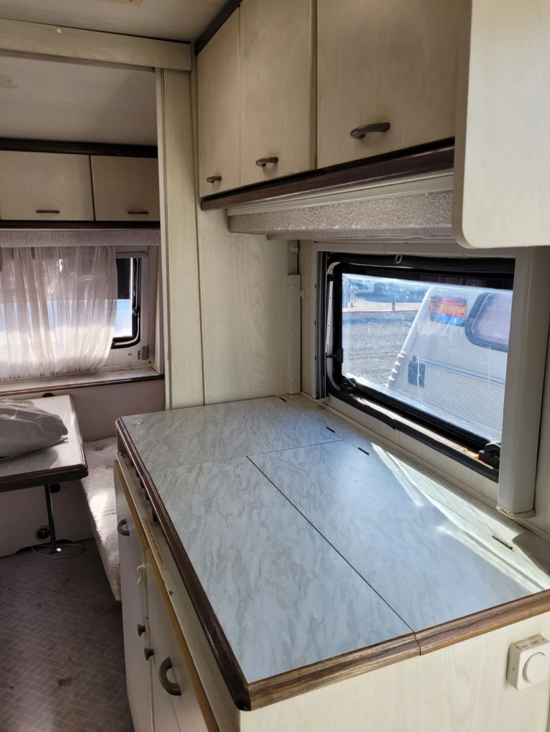 Каравана Hobby WOHNWAGENWERK, снимка 6 - Каравани и кемпери - 52409139