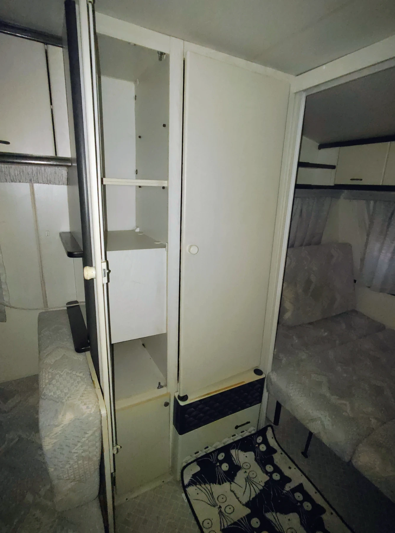  Hobby WOHNWAGENWERK | Mobile.bg   15